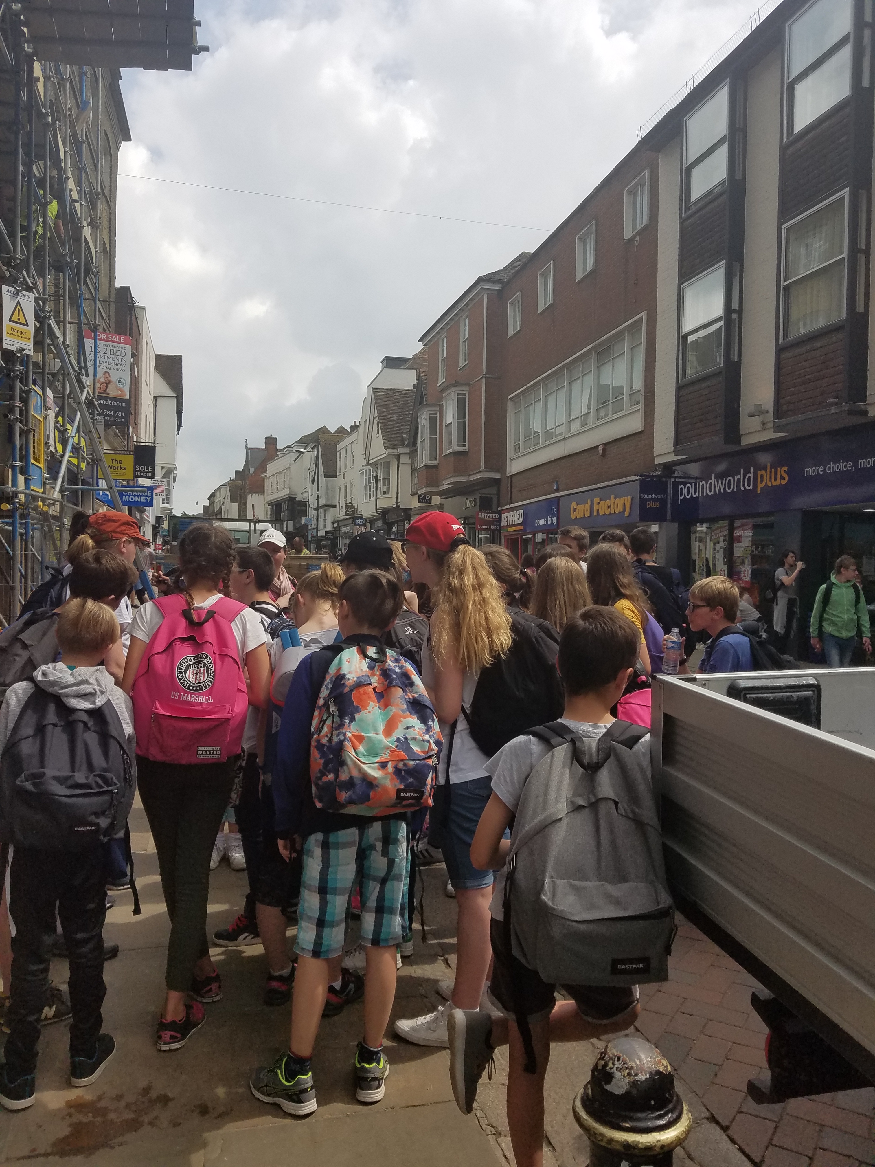 thousandsoffrenchteenagers